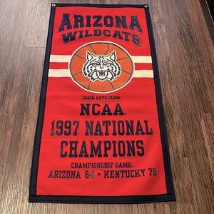 1997 Arizona Wildcats championship banner